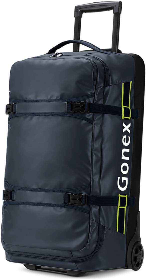 Lightweight duffle with outlet wheels